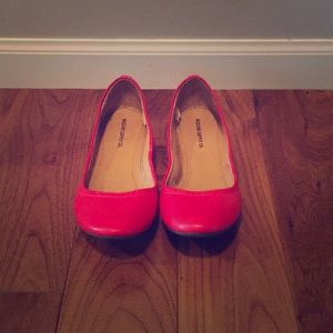 Size 6.5 Red ballet flats
